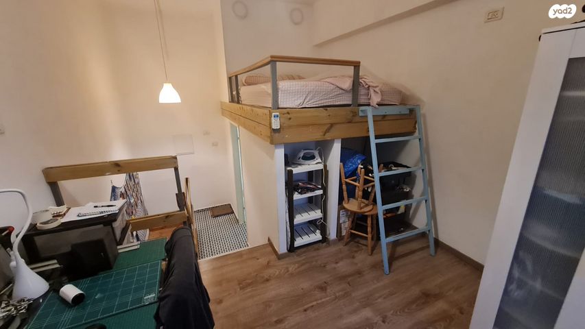 דירה, הנאמנים, שער פלמר, תחנת רכבת השמונה, חיפה