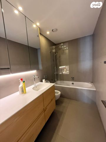 דירה, אנטוקולסקי 7, הצפון החדש - דרום, תל אביב יפו