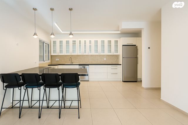 פרופ' ישראל רוברט אומן 