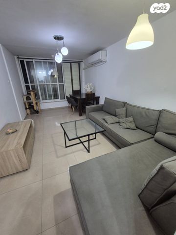 דירה, שדרות יוספטל 107, גבעה א', שביט, קרית אתא