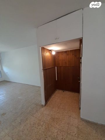 דירה, שדרות קונטיקט, גבעת המורה, עפולה