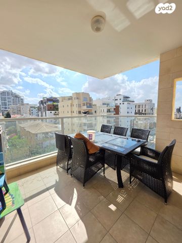 דירה, דרך יבנה, נווה יהודה, רחובות