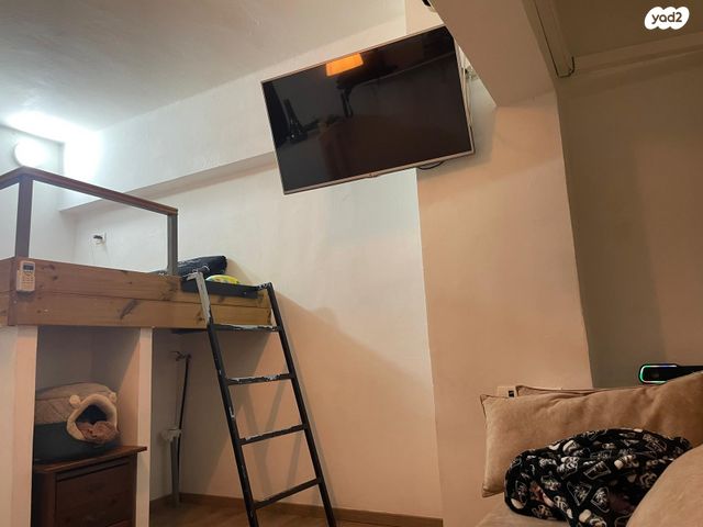 דירה, הנאמנים, שער פלמר, תחנת רכבת השמונה, חיפה