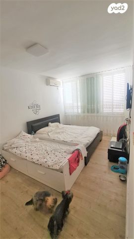 דירה, אריה שנקר, אגרובנק, חולון