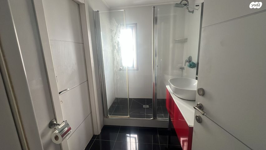 דירה, שדרות ניצה 34, צפון מערב מרכז העיר, נתניה