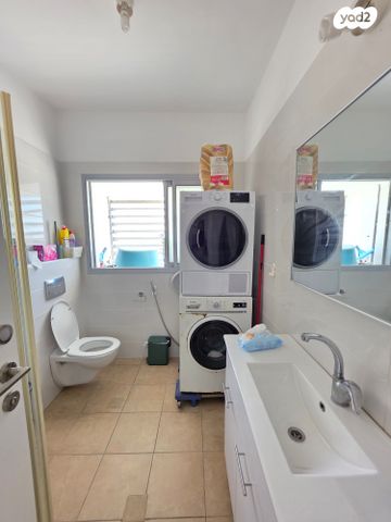 דירה, דרך יבנה, נווה יהודה, רחובות