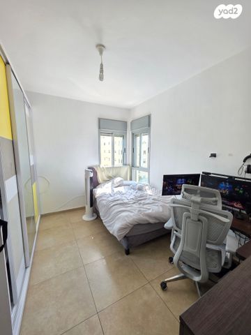 דירה, דרך יבנה, נווה יהודה, רחובות