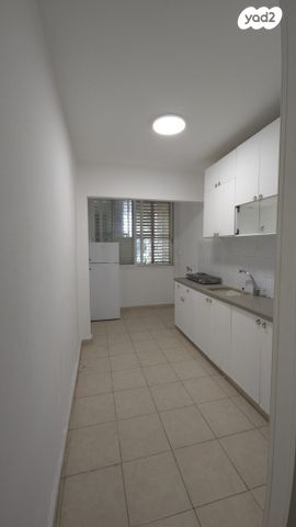 דירה, שבטי ישראל, גבעת אולגה, חדרה