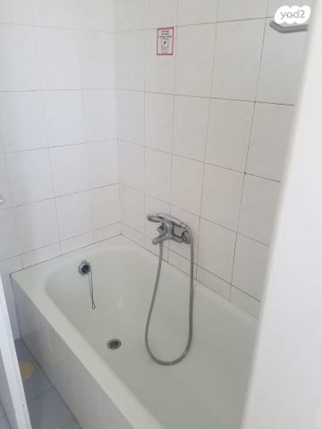 דירה, לוחמי סיני, רמת גן