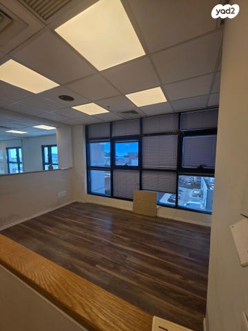 משרדים, משה לוי 11, מב"ת מערב, אזור תעשייה חדש, ראשון לציון