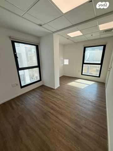 משרדים, רמת גן