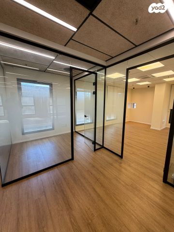 משרדים, רמת גן