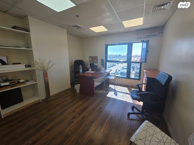 משרדים, משה לוי 11, מב"ת מערב, אזור תעשייה חדש, ראשון לציון