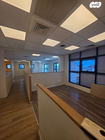 משרדים, משה לוי 11, מב"ת מערב, אזור תעשייה חדש, ראשון לציון