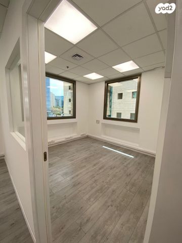 משרדים, תובל 11, בורסה, רמת גן