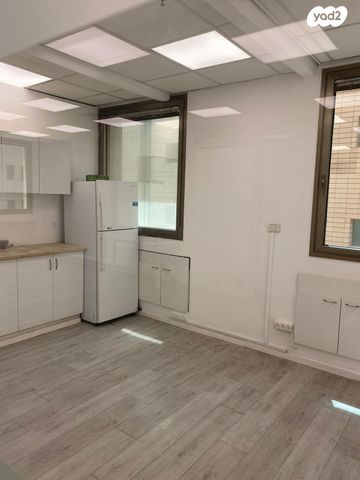 משרדים, תובל 11, בורסה, רמת גן