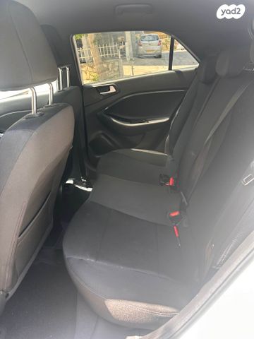 מודעת רכב יונדאי i20