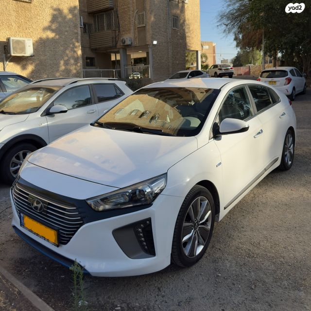 מודעת רכב יונדאי איוניק