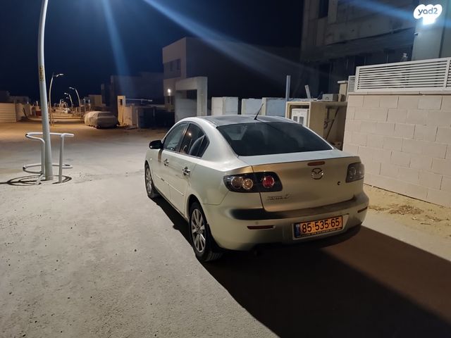 מאזדה 3