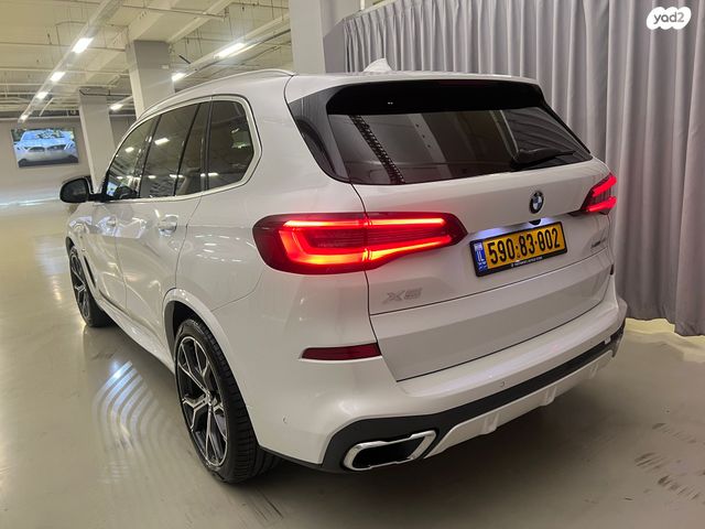 ב מ וו X5