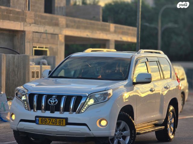 מודעת רכב טויוטה לנד קרוזר