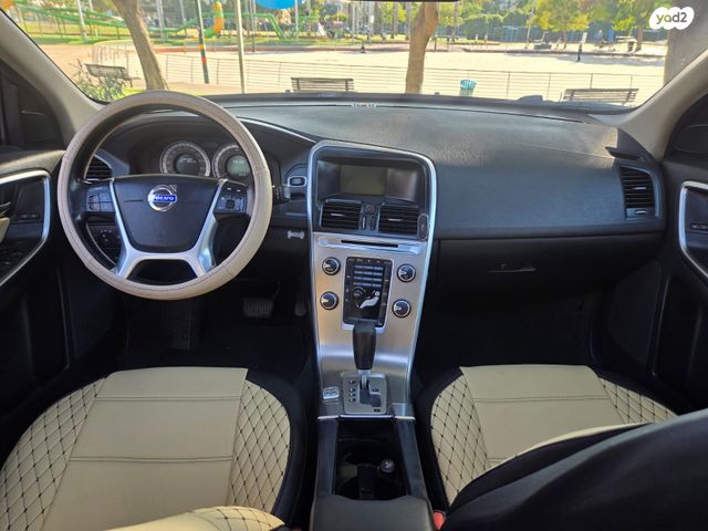 וולוו XC60