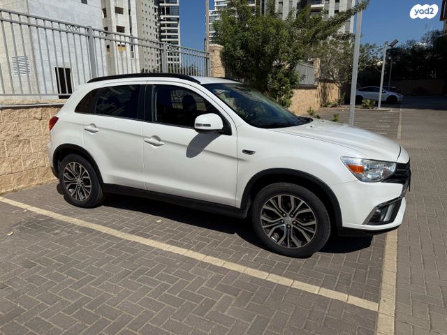 מיצובישי ASX