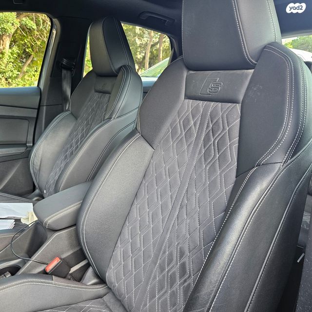 אאודי Q4 e-tron