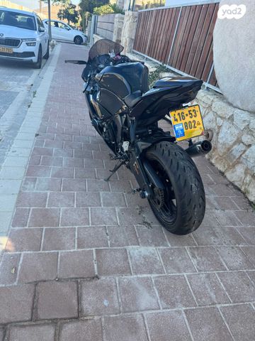 קאוואסאקי ZX-6R