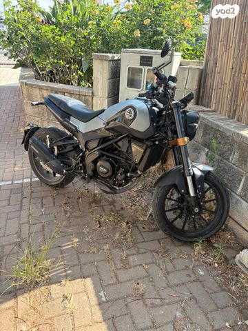 בנלי LEONCINO250