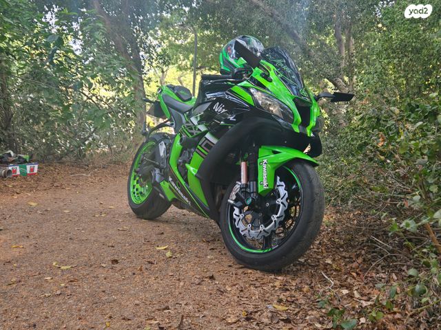 קאוואסאקי נינג'ה ZX 10R