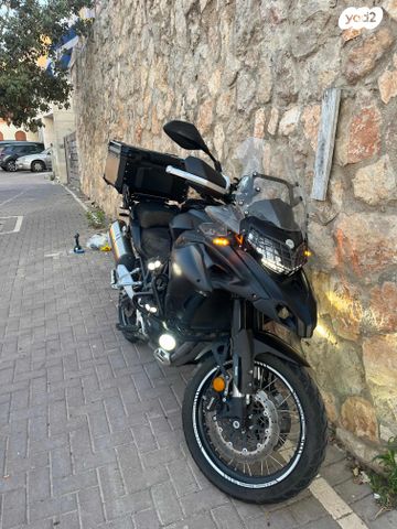 בנלי TRK502X