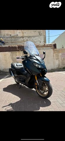 ימאהה Tmax 560 Tech