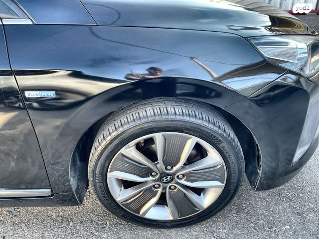 יונדאי איוניק