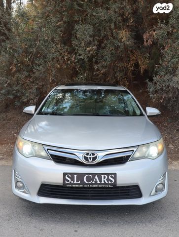 טויוטה קאמרי