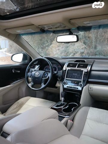 טויוטה קאמרי