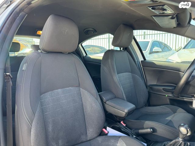 אלפא רומיאו ג'ולייטה