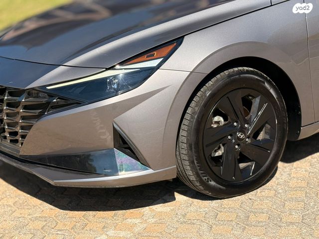 יונדאי אלנטרה