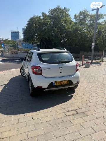 דאצ'יה סנדרו