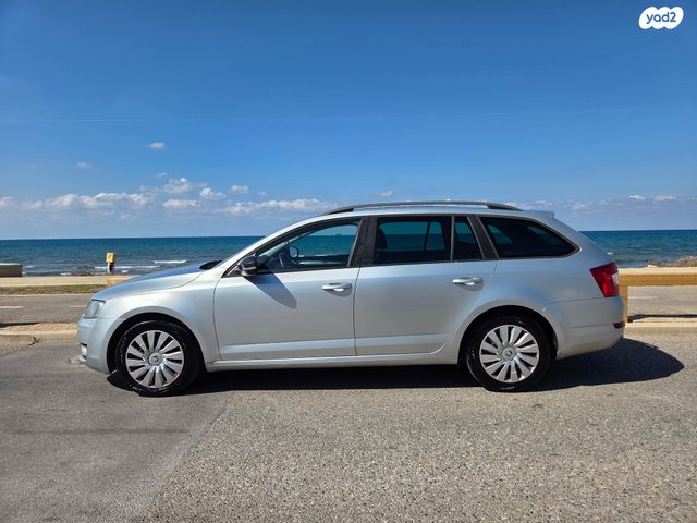 סקודה אוקטביה