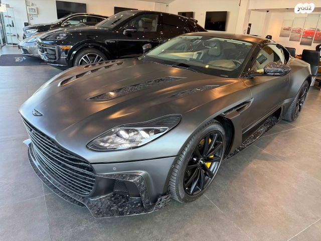 אסטון מרטין DB11