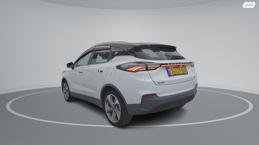 ג׳ילי Geometry C