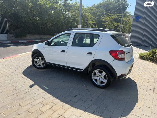 דאצ'יה סנדרו