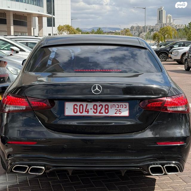 מרצדס-בנץ E-class