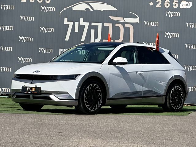 יונדאי איוניק 5