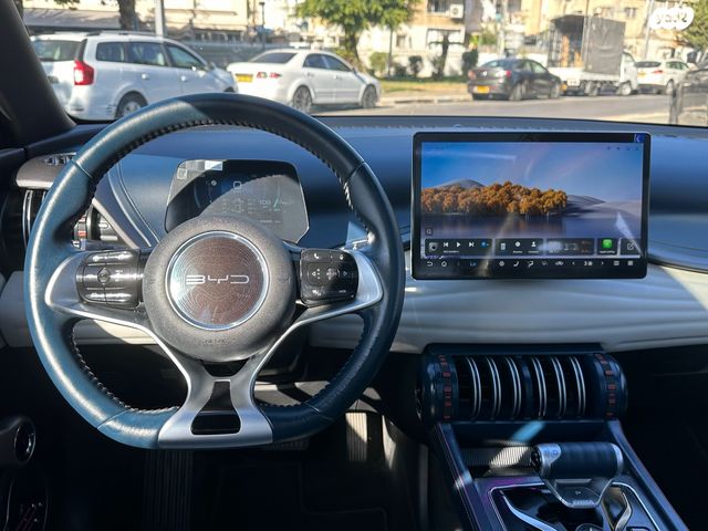 בי.ווי.די אטו 3