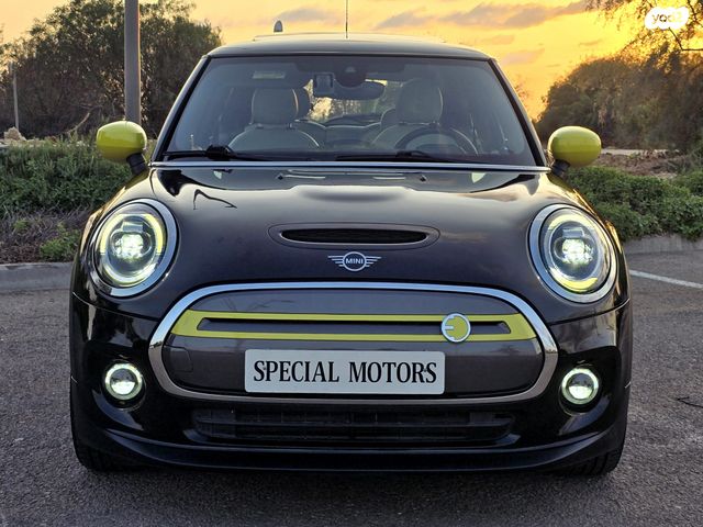 מיני קופר SE (חשמלית)