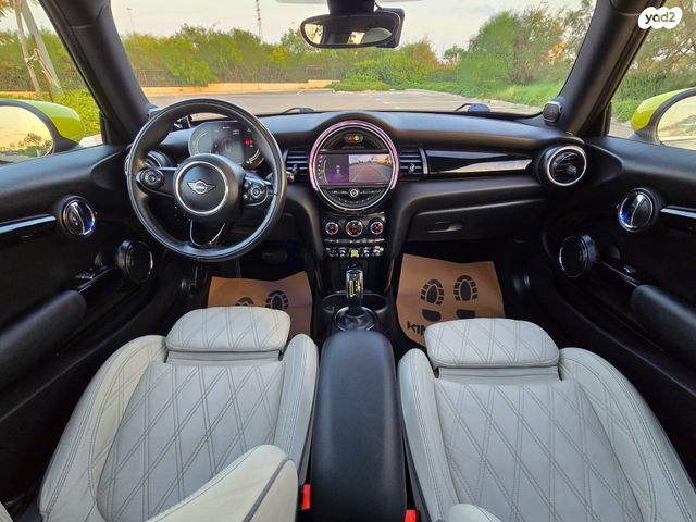 מיני קופר SE (חשמלית)