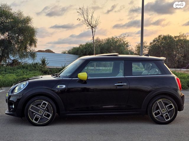 מיני קופר SE (חשמלית)