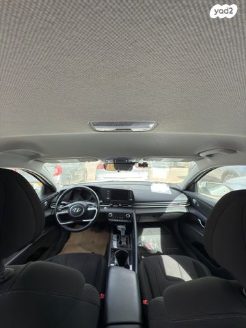 יונדאי אלנטרה